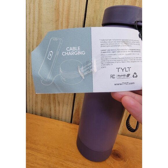 TYLT Bottle 2.0 with Portable Power Bank and Wireless Charger - Picture 6 of 16